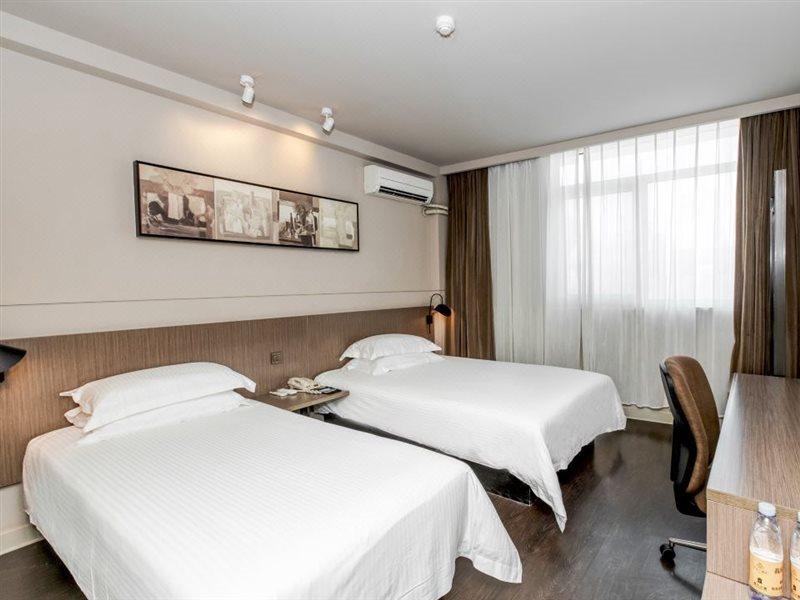 Jinjiang Inn Select Qingdao Henan Road Railway Station Εξωτερικό φωτογραφία
